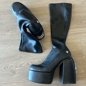 NAKED WOLFE platform boots Sz 39